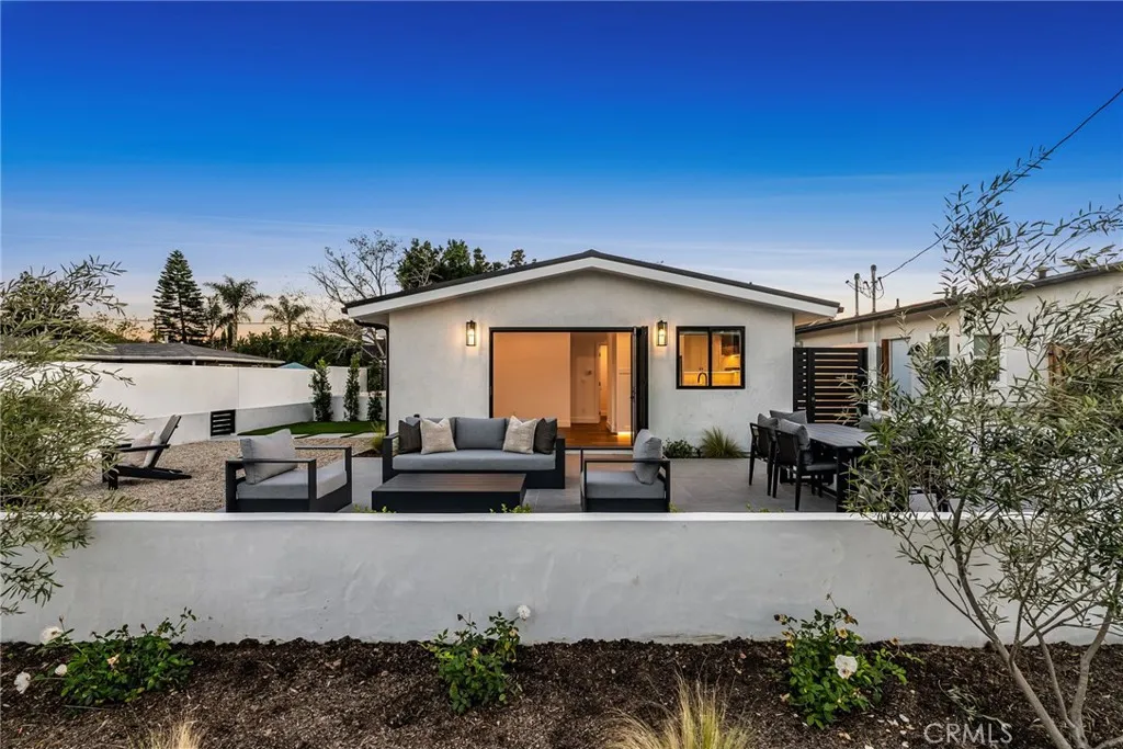 Additional image 25 of 251 Costa Mesa St Unit A, Costa Mesa, CA 92627