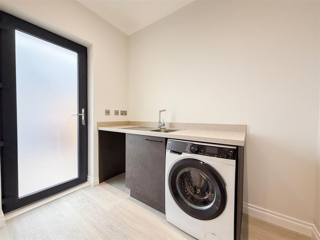 Additional image 4 of 3 bed detached bungalow for salePlot 19 Brocketsbrae Road, Lesmahagow, Lanark ML11