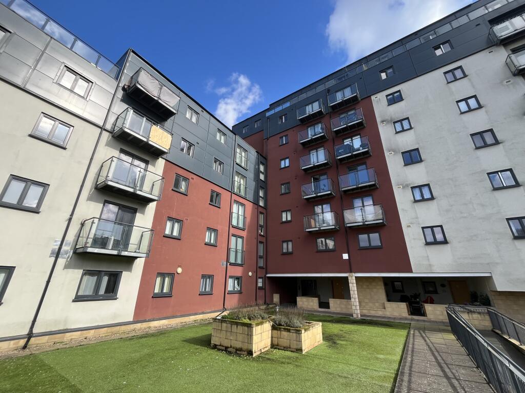 Solihull Heights, B26