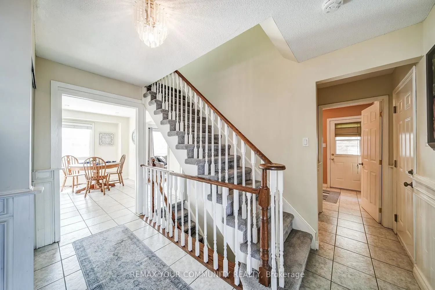 Additional image 8 of 911 Ferndale Crescent