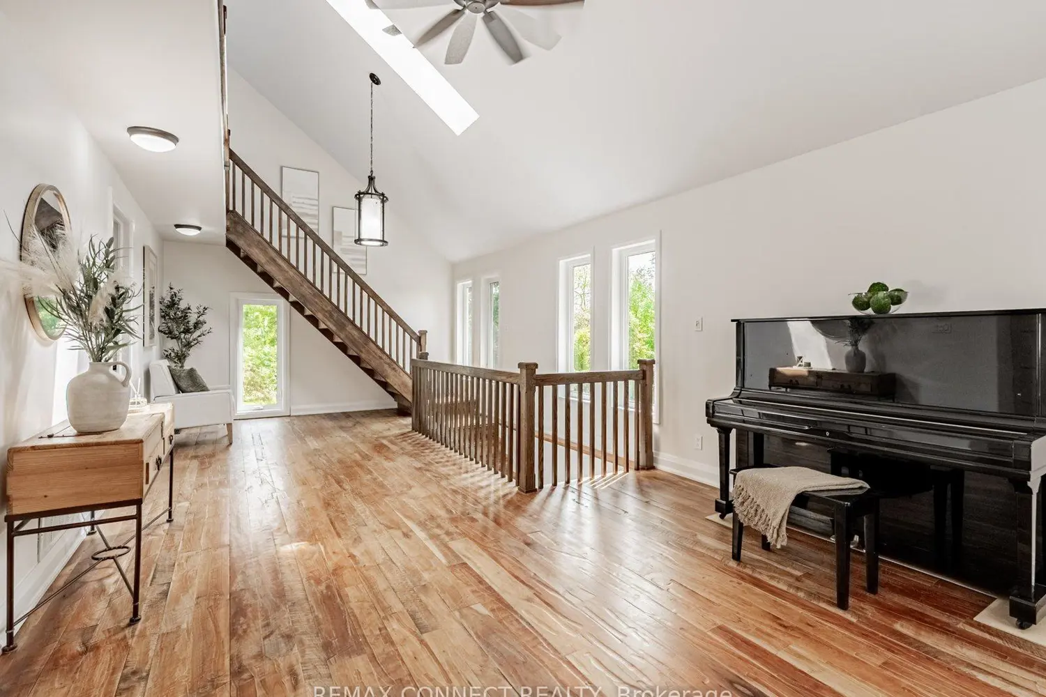 Additional image 4 of 11215 Amos Drive