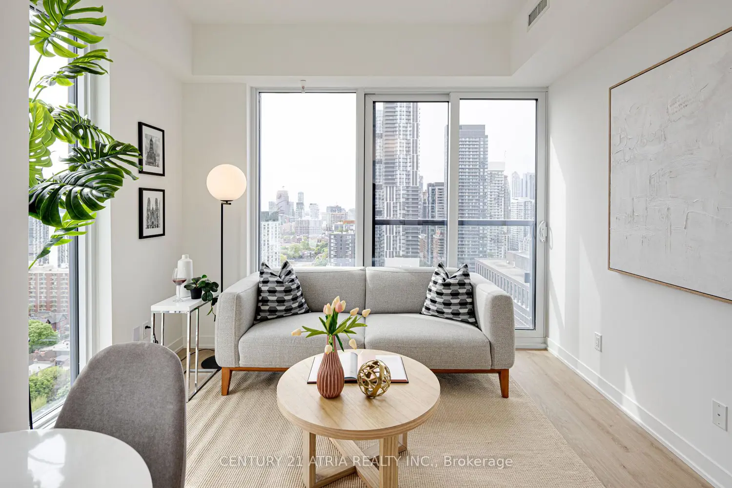 Additional image 13 of 319 Jarvis Street 2515