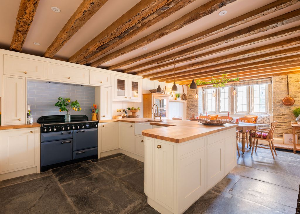 12 bed barn conversion for saleTrenearne Farm, Padstow PL28 photo 5