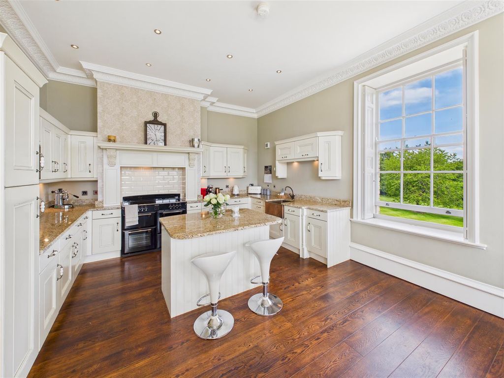 Additional image 2 of 2 bed flat for saleRiplingham Road, Raywell HU16