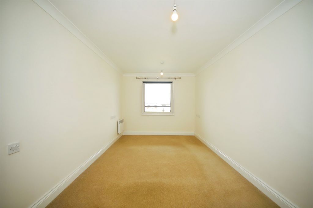Additional image 11 of 2 bed flat for saleCoal Orchard, Taunton TA1