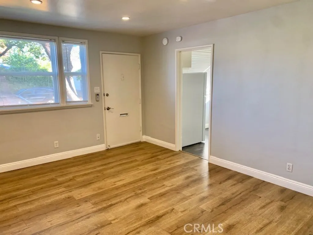 Additional image 6 of 2513 Tulare Ave, Burbank, CA 91504