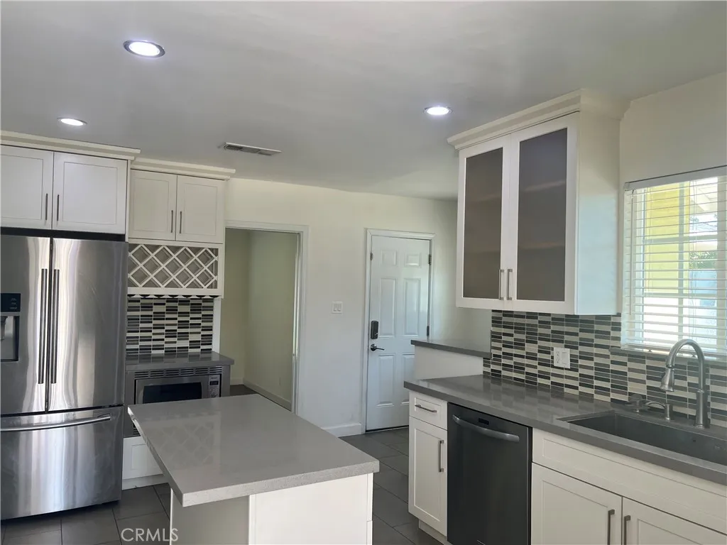 Additional image 8 of 1518 E Vine Ave, West Covina, CA 91791