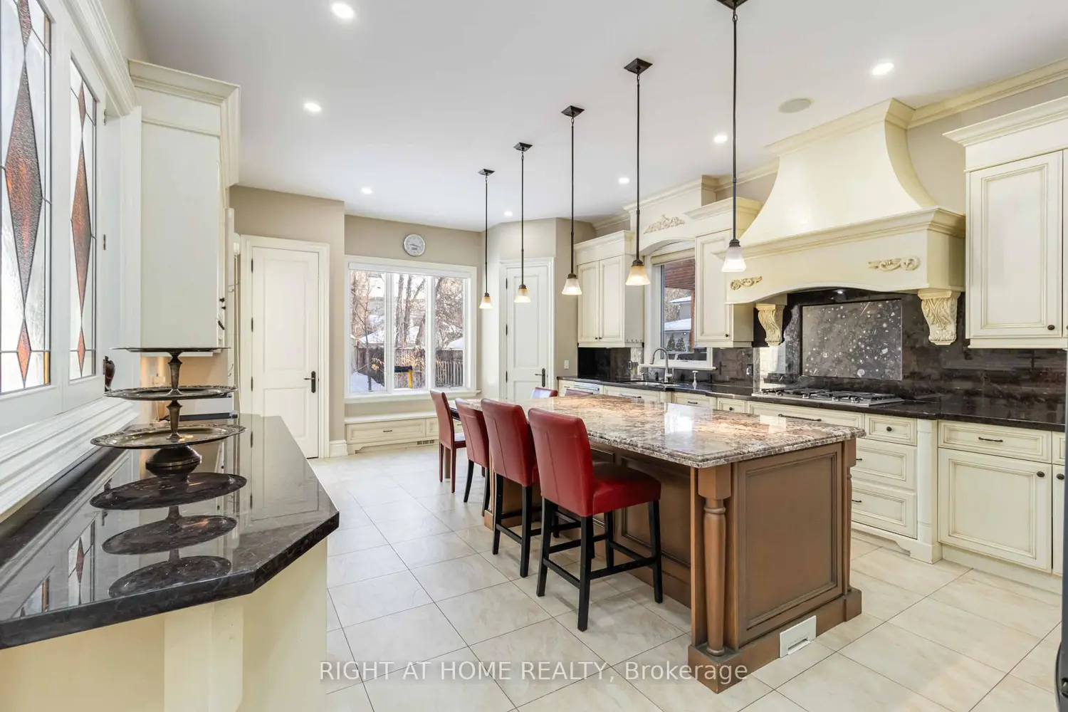 Additional image 6 of 25 Oakwood Avenue