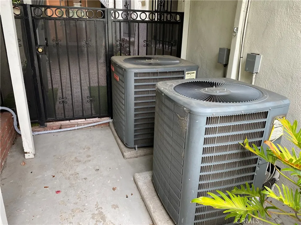 Additional image 38 of 1028 S Crescent Heights Boulevard, Los Angeles, CA 90035