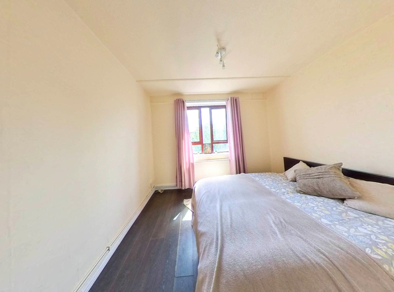 Room in a Shared Flat, Kerridge Court, N1, N1 7GU