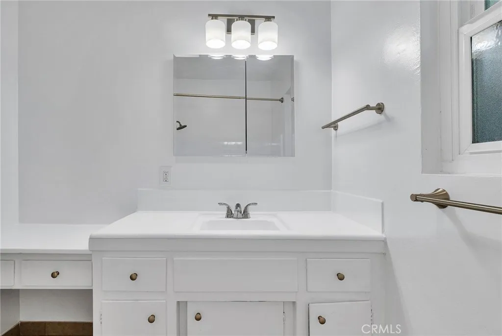 Additional image 16 of 3706 Redondo Beach Blvd Unit A, Torrance, CA 90504