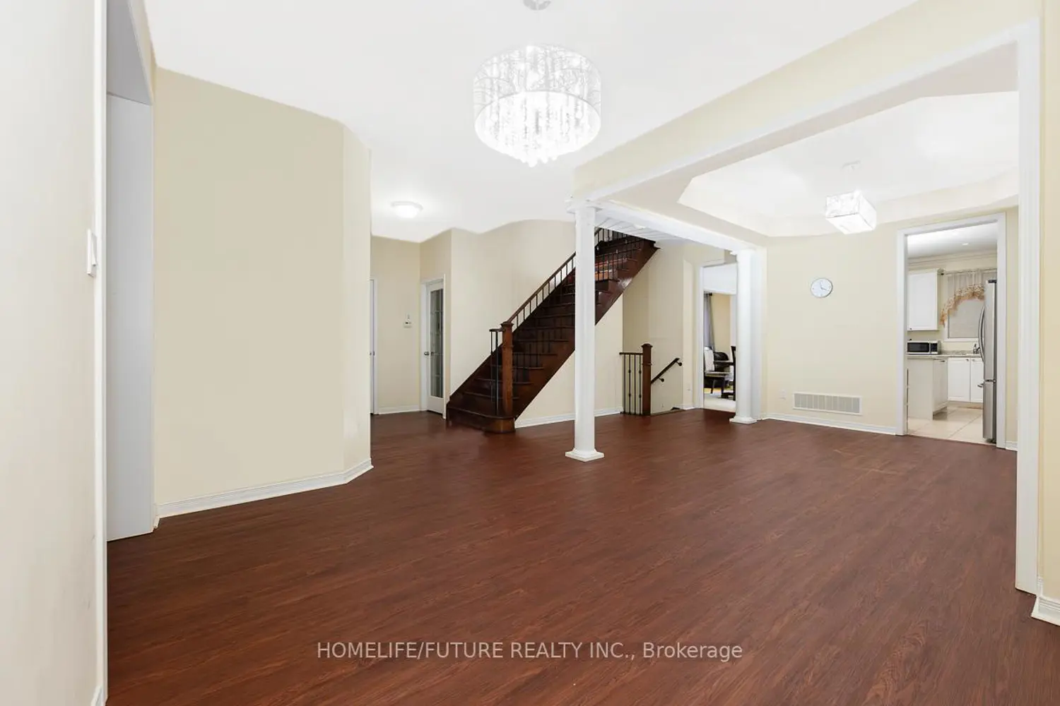 18 Stockell Crescent photo 4
