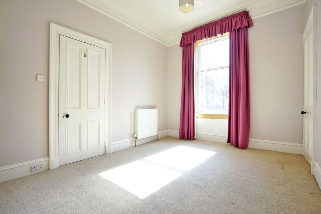 Additional image 13 of 3 bed flat for sale162 Mid Stocket Road, Aberdeen AB15
