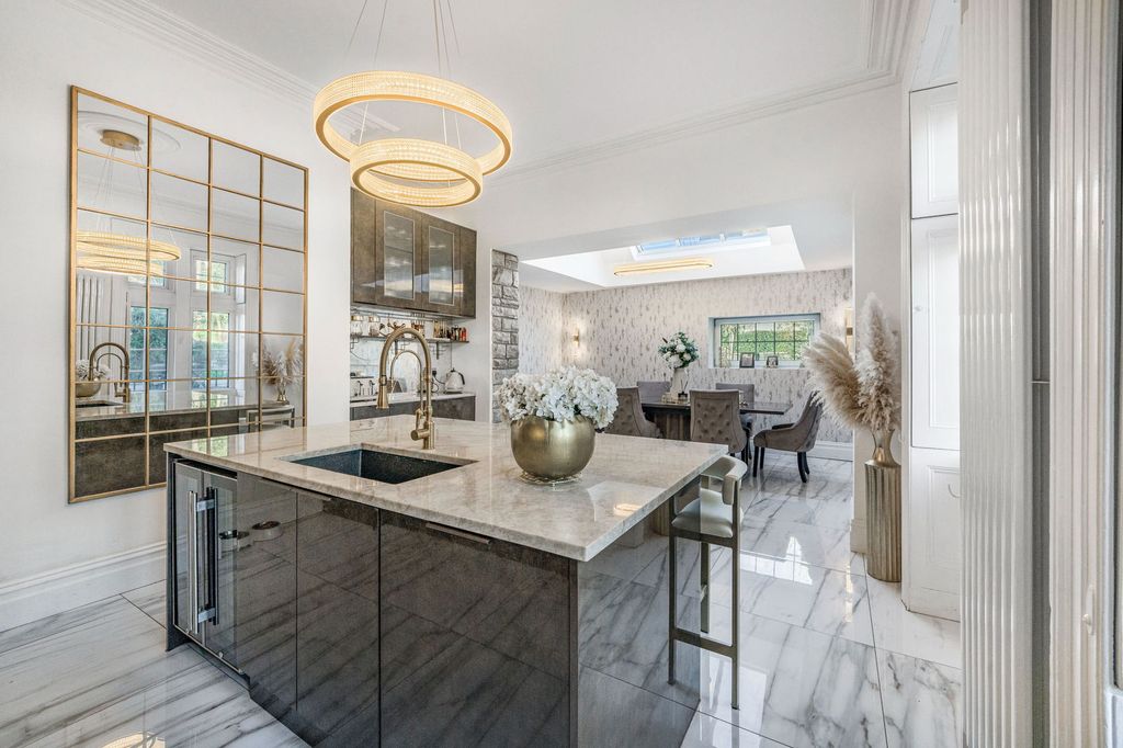 Additional image 12 of 6 bed semi-detached house for salePark Street, Bridgend CF31