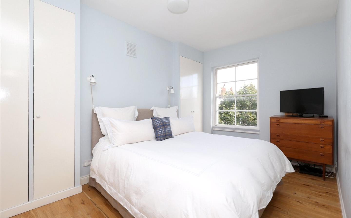 Additional image 3 of 2 Bed Maisonette, Morton Road, N1, N1 7GU