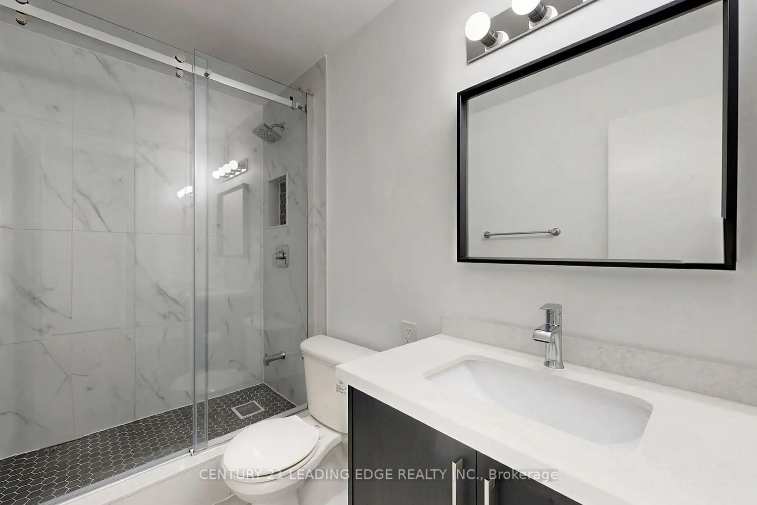 Additional image 11 of 735 Don Mills Road 2607