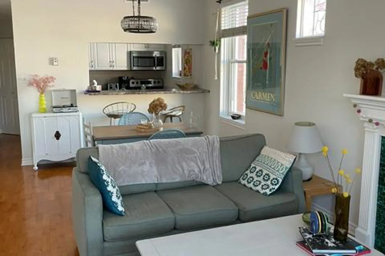 Additional image 9 of 275 Queens Avenue 301