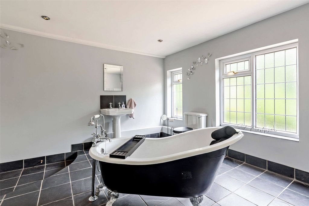Additional image 20 of 6 bed detached house for saleChapel Row, Reading RG7