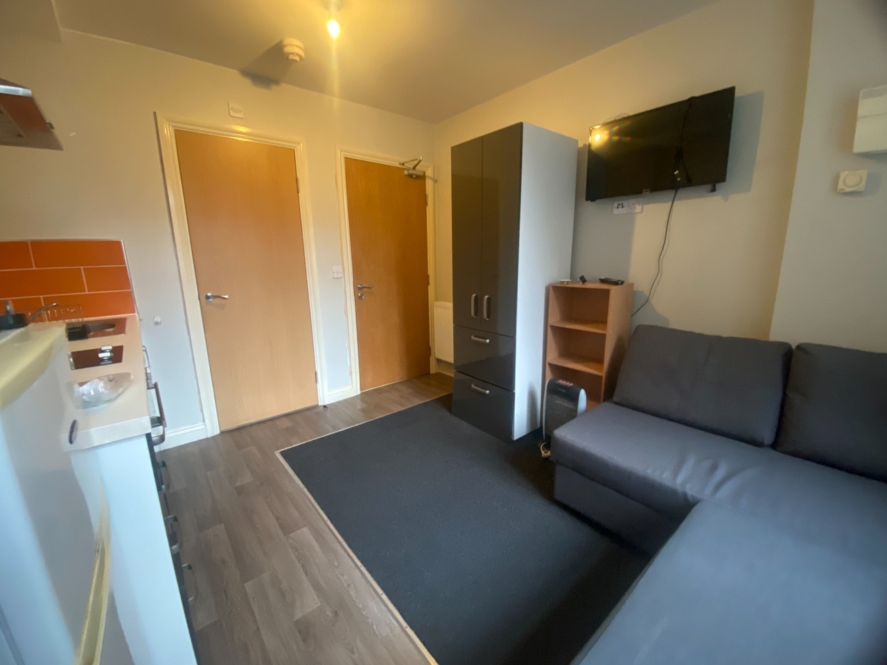Additional image 3 of Studio Flat, Devonshire House, B3, N1 7GU