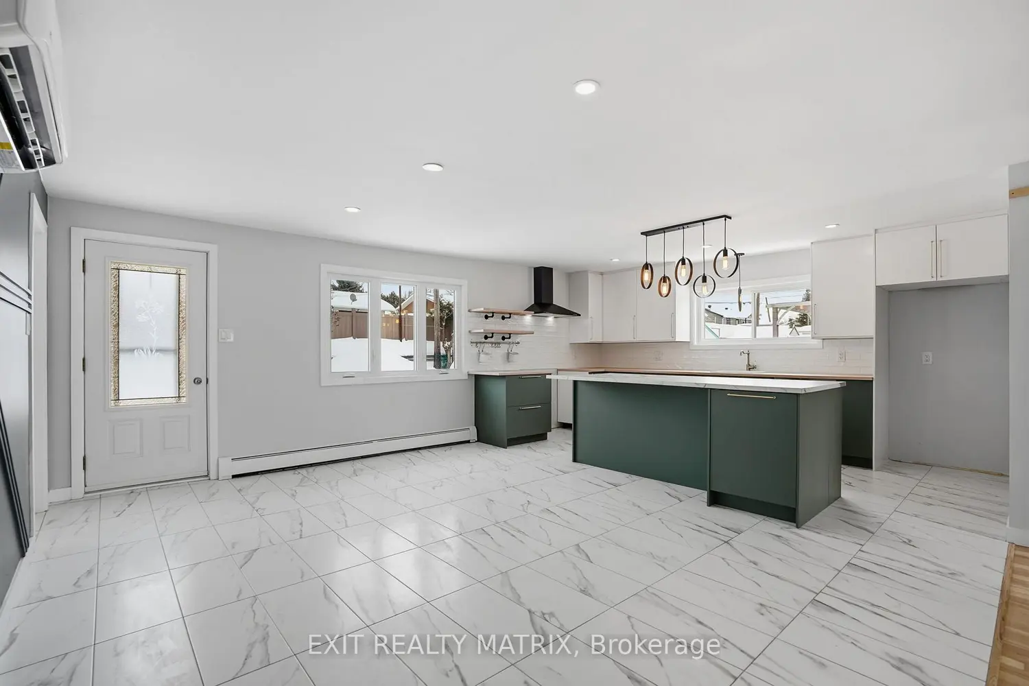 Additional image 9 of 805 Cartier Boulevard