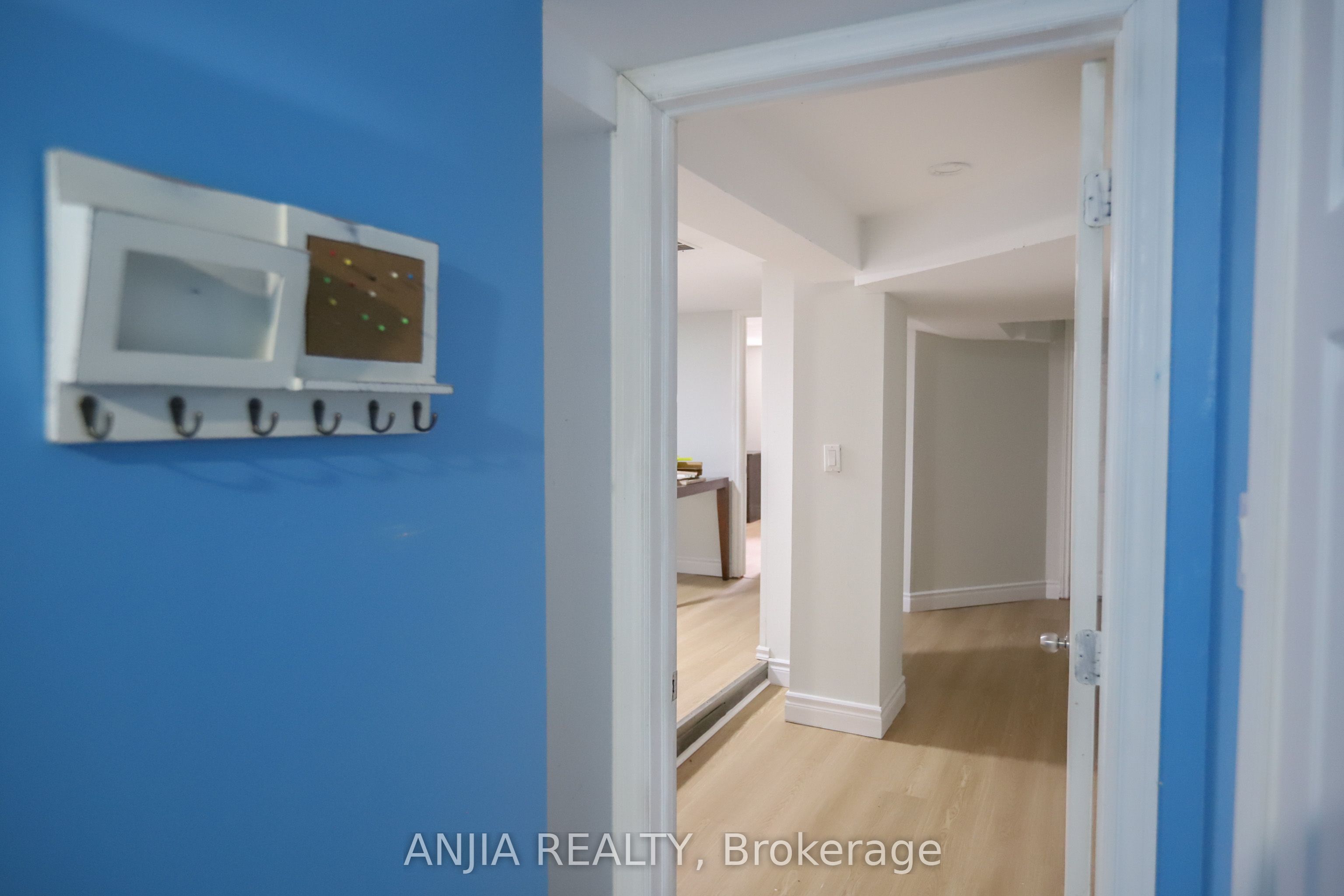 Additional image 3 of Lower-345 Glebemount Avenue, Toronto, ON, M4C 3V6