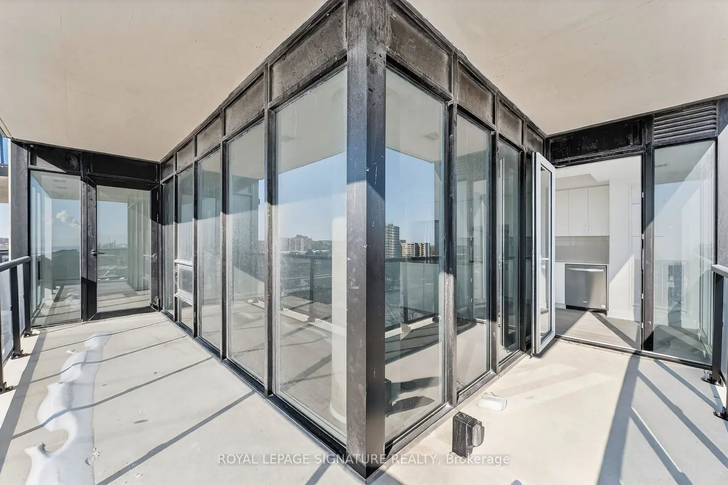 Additional image 19 of 1035 Southdown Road 1008