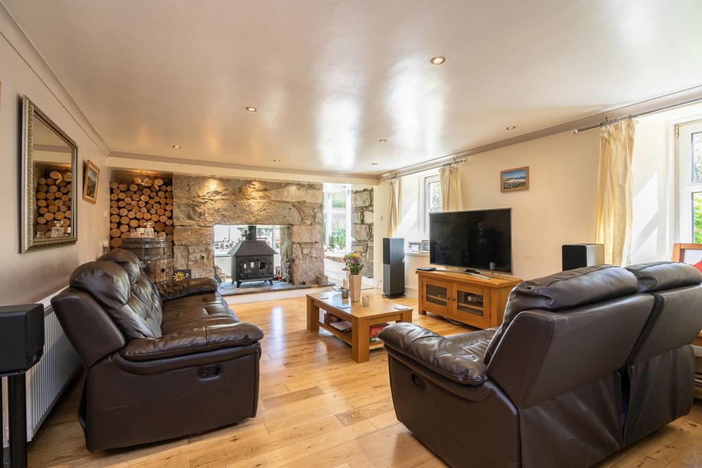 Additional image 3 of Craiglea Hillside Road, Braemar, AB35 5YU