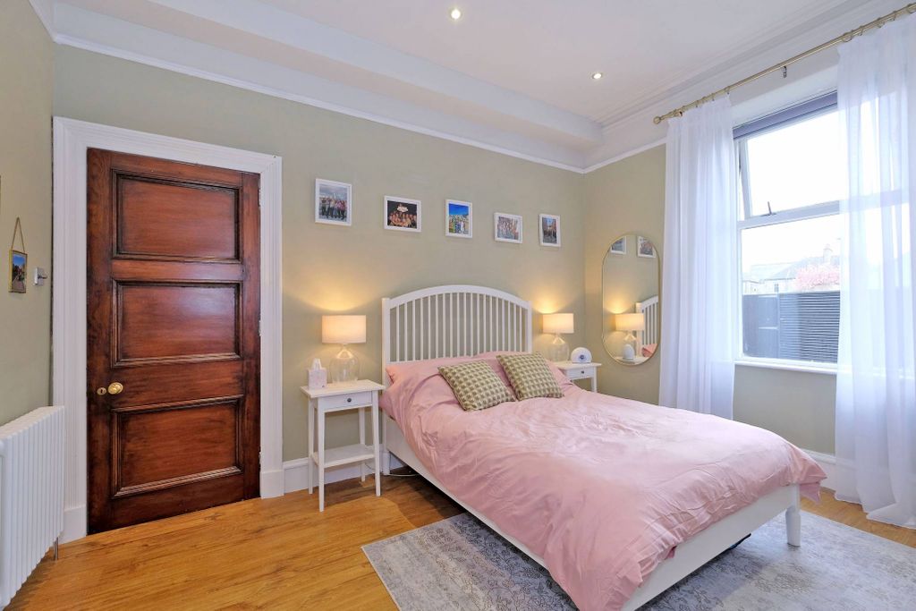 Additional image 13 of 2 bed flat for saleForest Avenue, Aberdeen AB15
