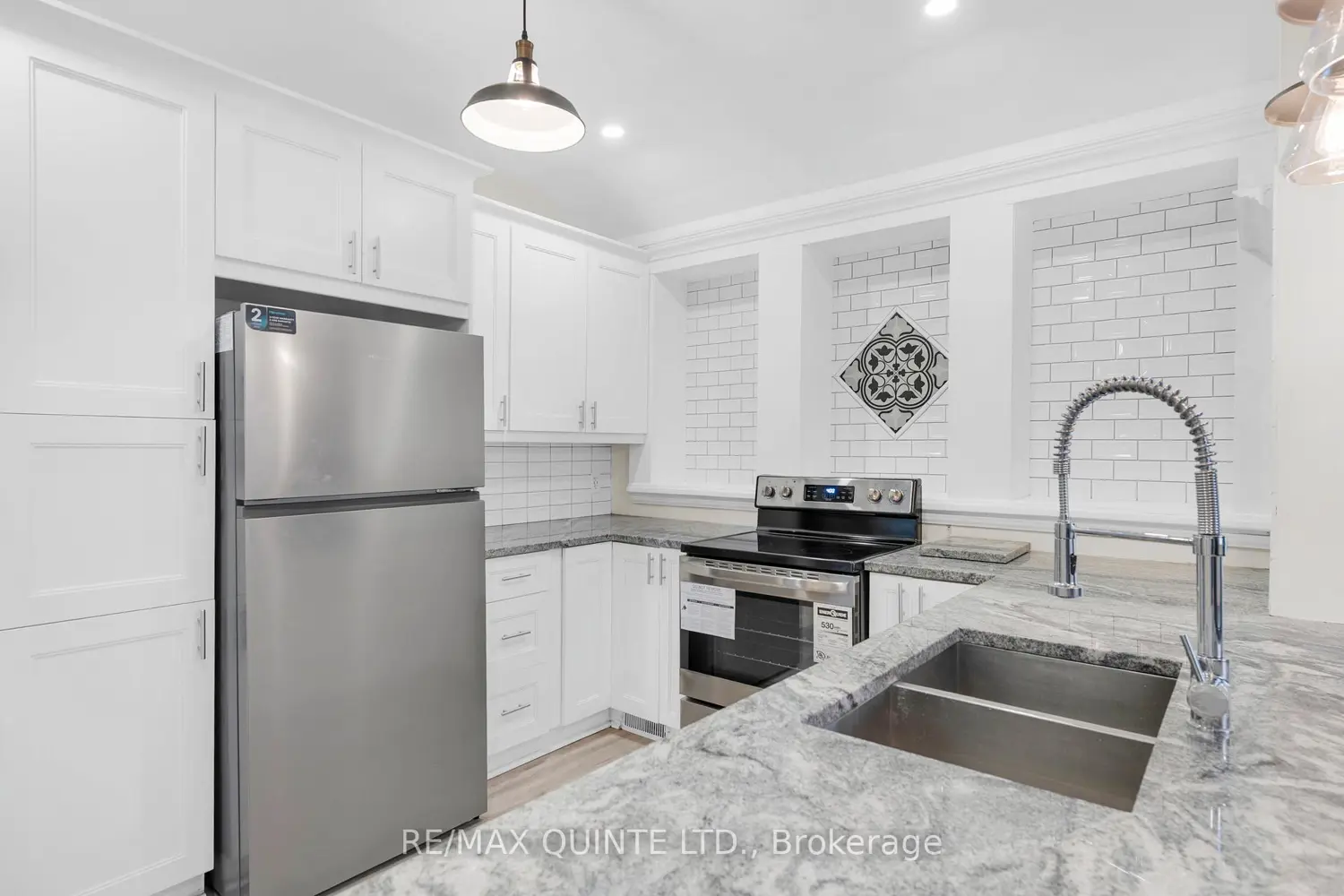 Additional image 12 of 185 Foster Avenue