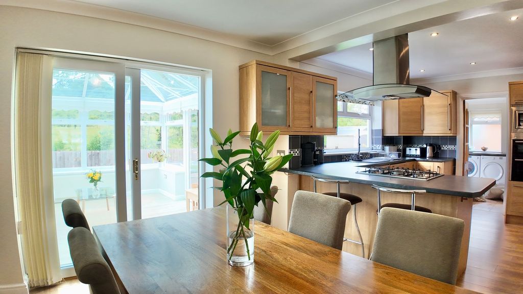 Additional image 4 of 4 bed detached house for saleCastle Fields, Rhymney NP22