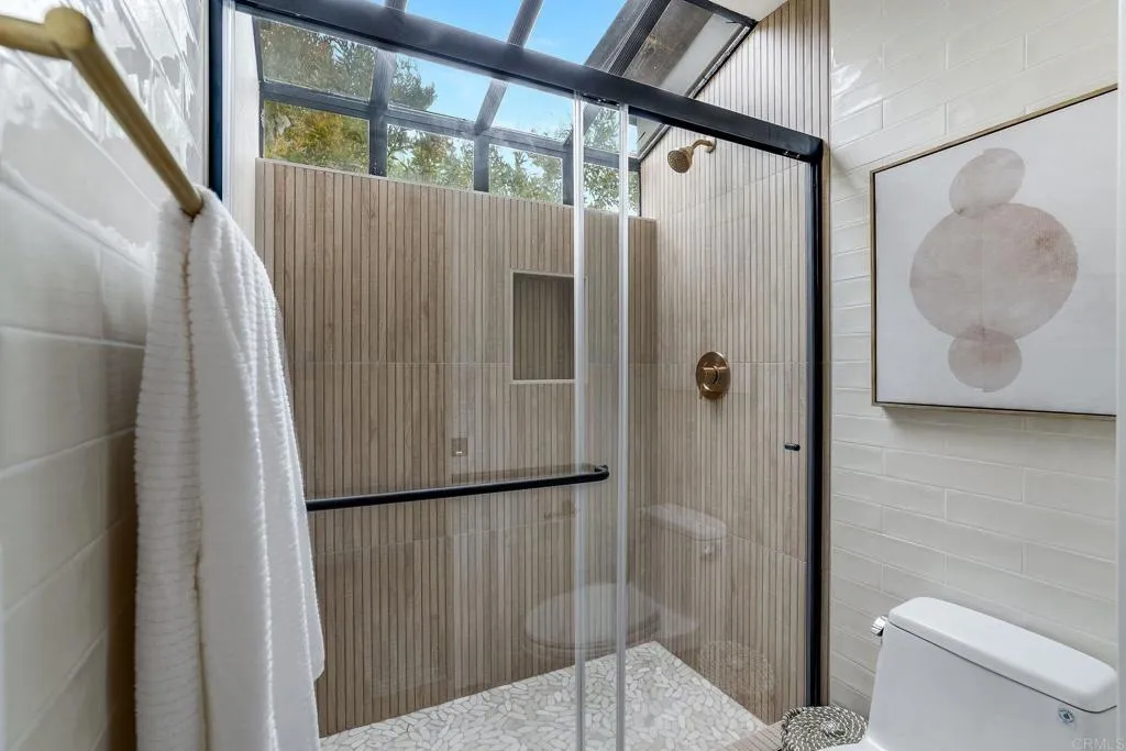 Additional image 8 of 141 N Acacia Ave, Solana Beach, CA 92075