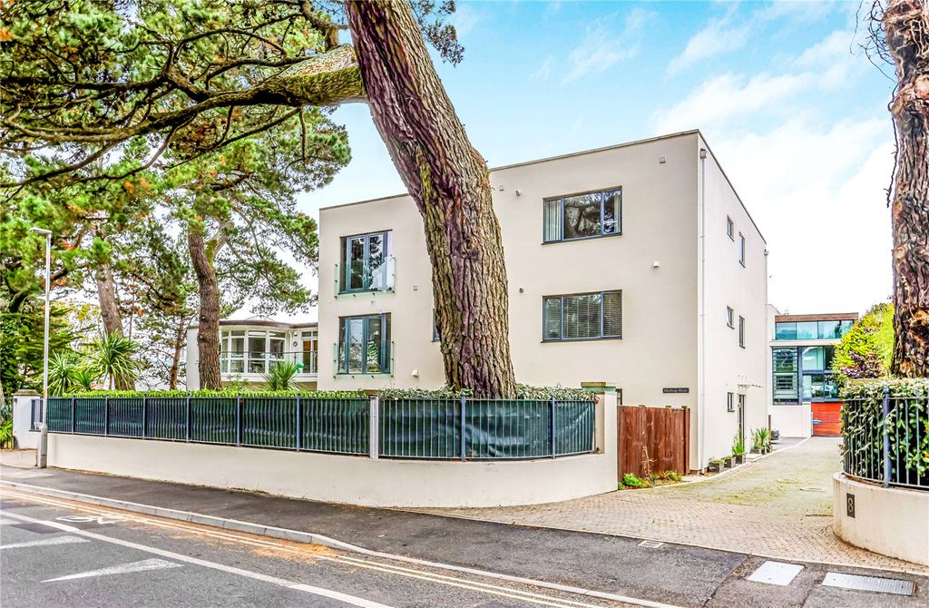 Additional image 24 of 3 bed flat for salePanorama Road, Poole, Dorset BH13