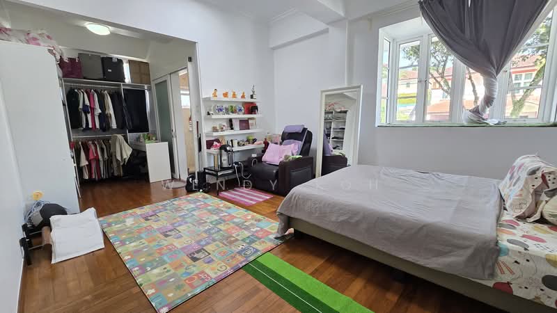 Additional image 5 of Almond Avenue