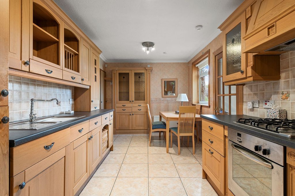Additional image 7 of 4 bed detached house for saleOatlands Park, Linlithgow EH49