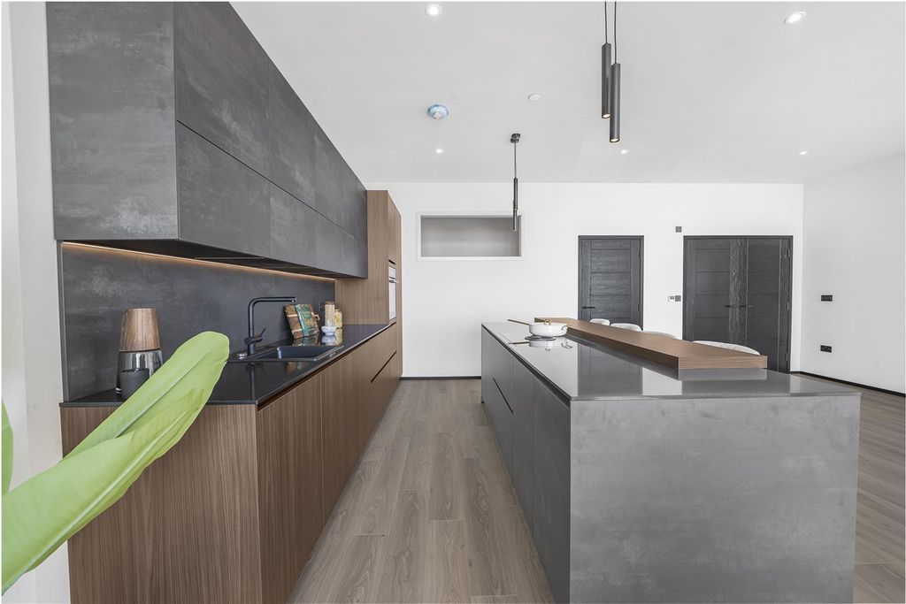 3 bed flat for saleApartment Two, Elysium, The Old Harbour CF62 photo 5