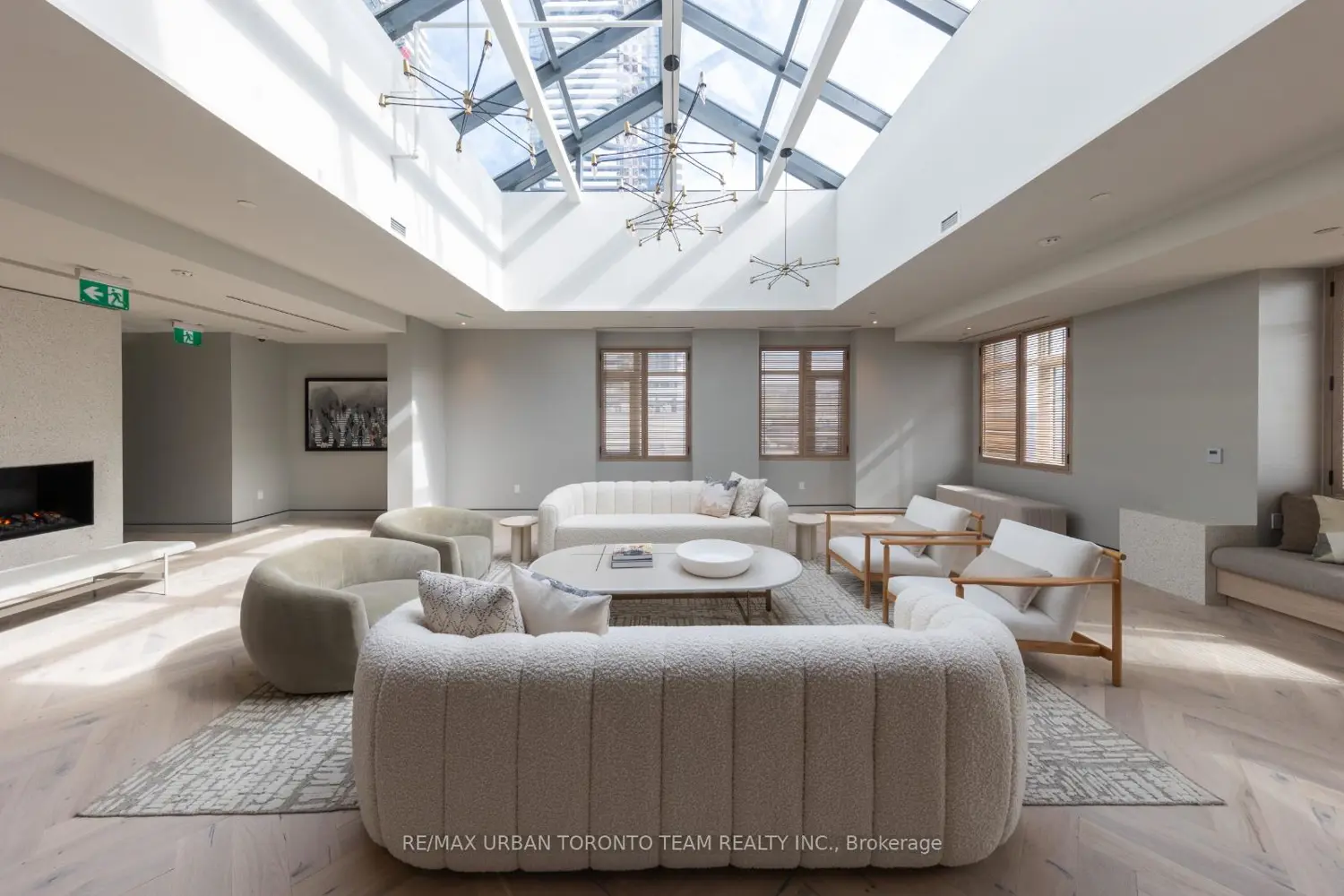 Additional image 14 of 225 Commerce Street 510