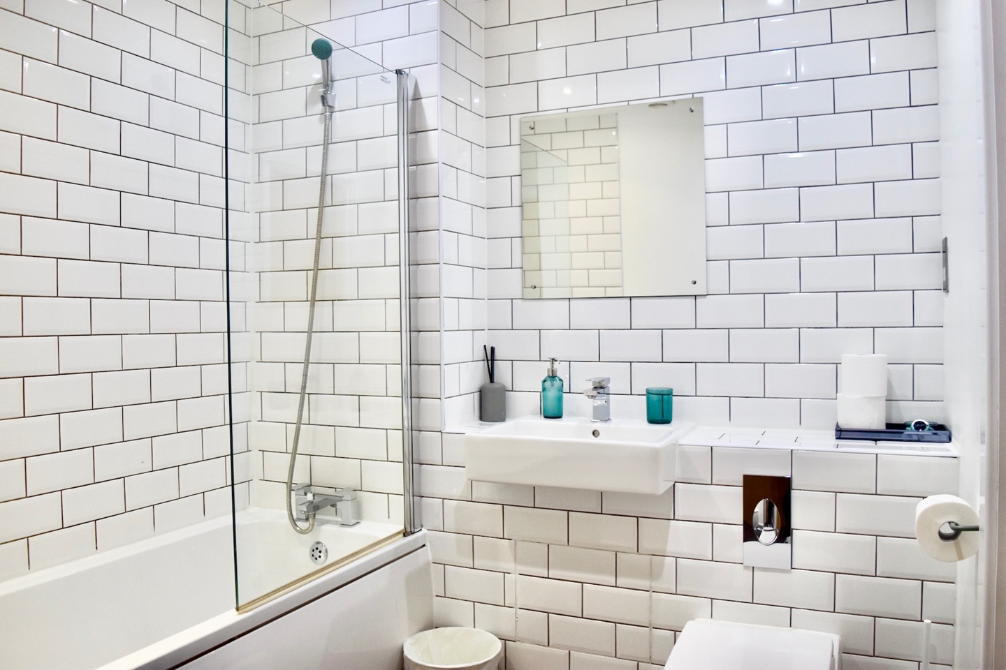 Additional image 16 of 1 Bed Flat, Helena St, B1, N1 7GU