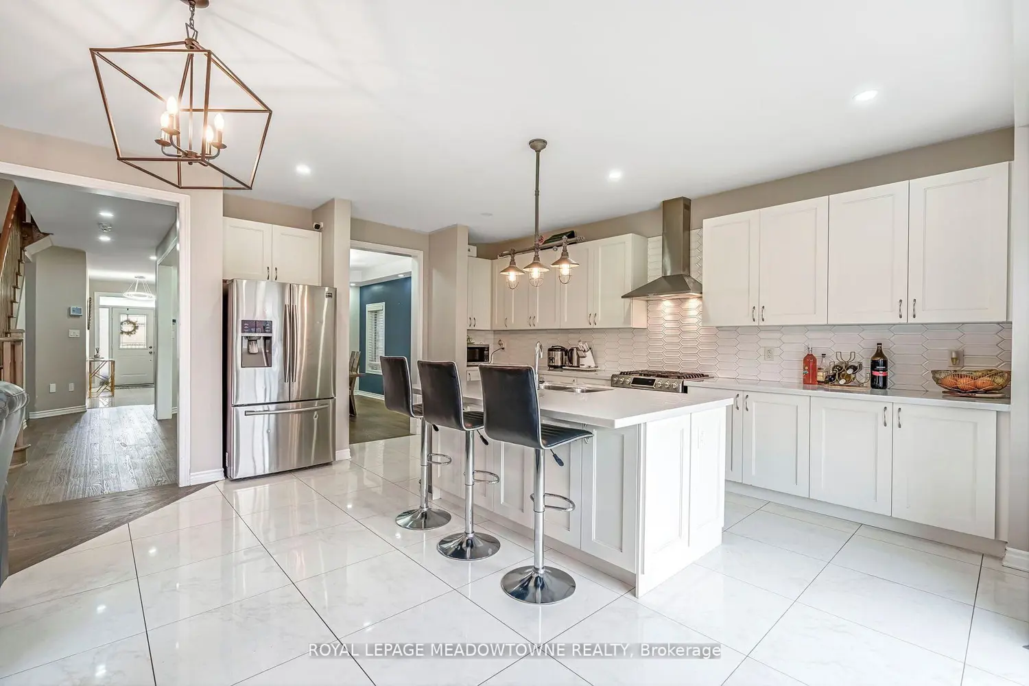 Additional image 4 of 1029 Barton Way