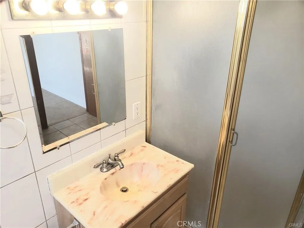 Additional image 14 of 148 W Highland Avenue, Sierra Madre, CA 91024