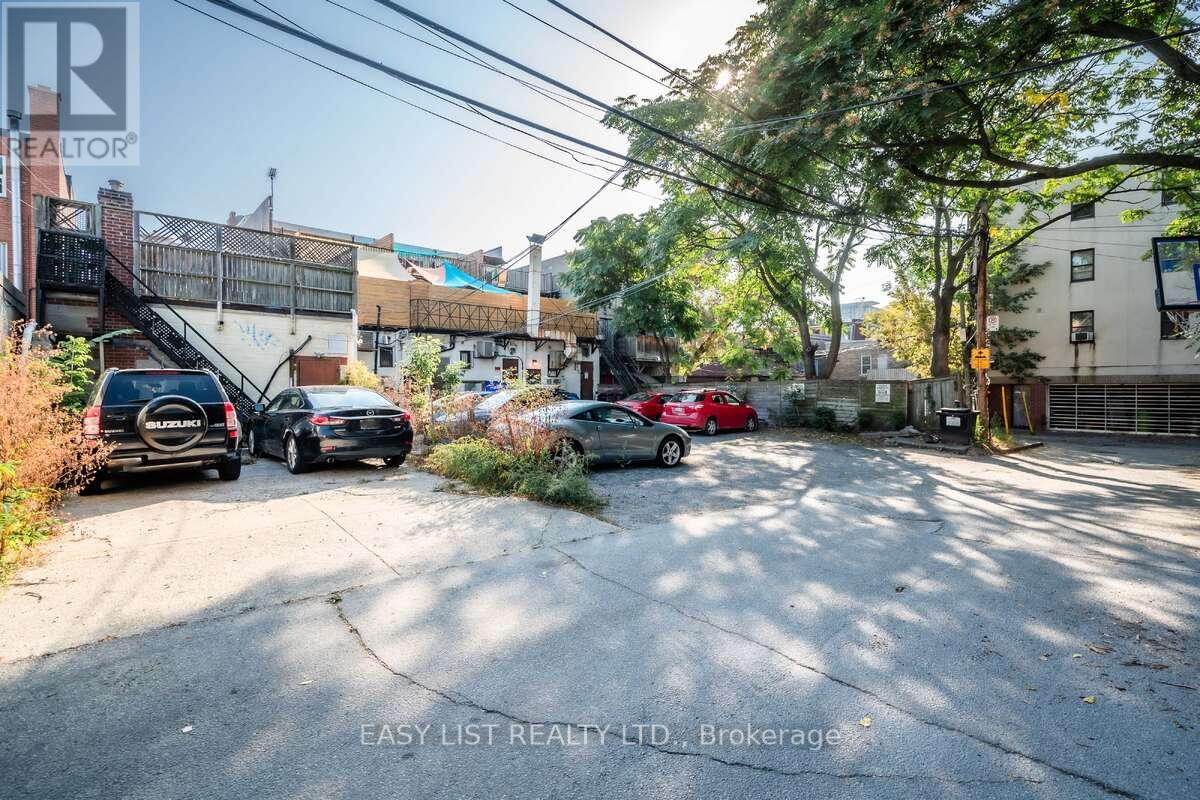 Additional image 3 of 428 Parliament Street, Toronto, ON, M5A3A2