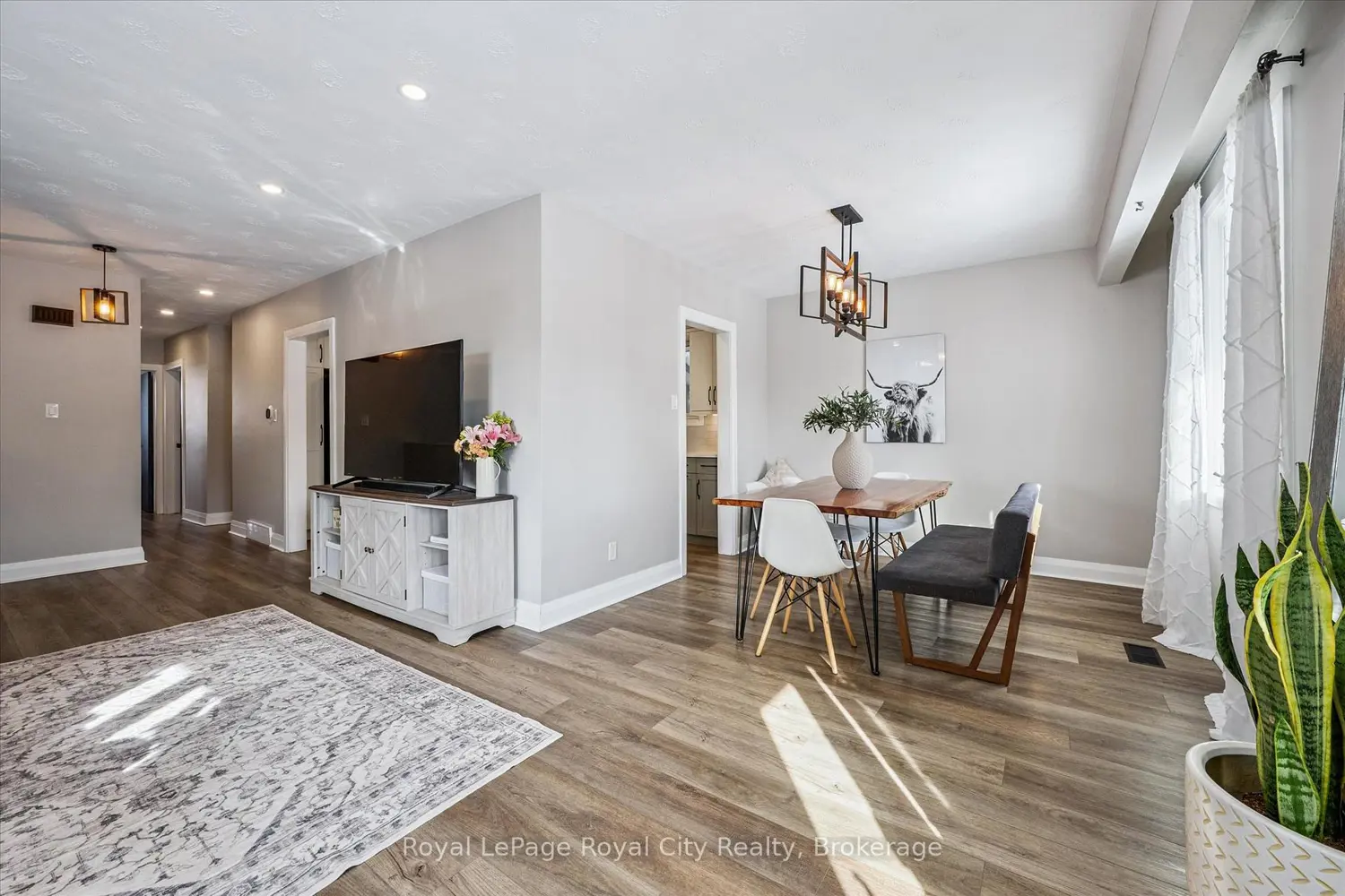 Additional image 4 of 26 Vista Terrace