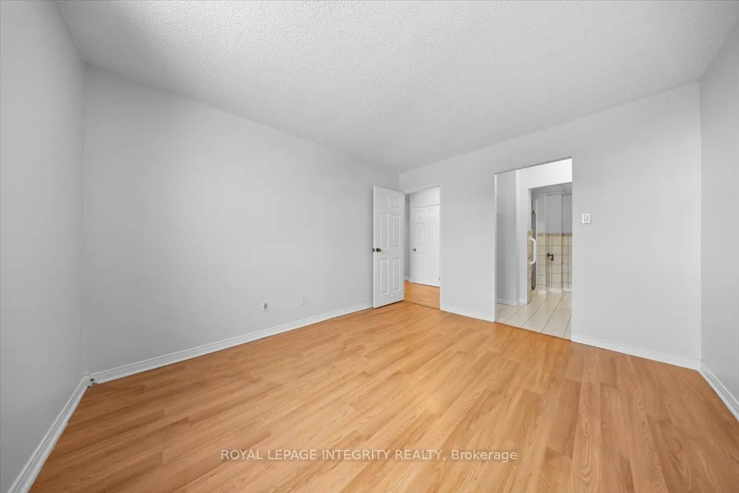 Additional image 15 of 1190 Richmond Road 703