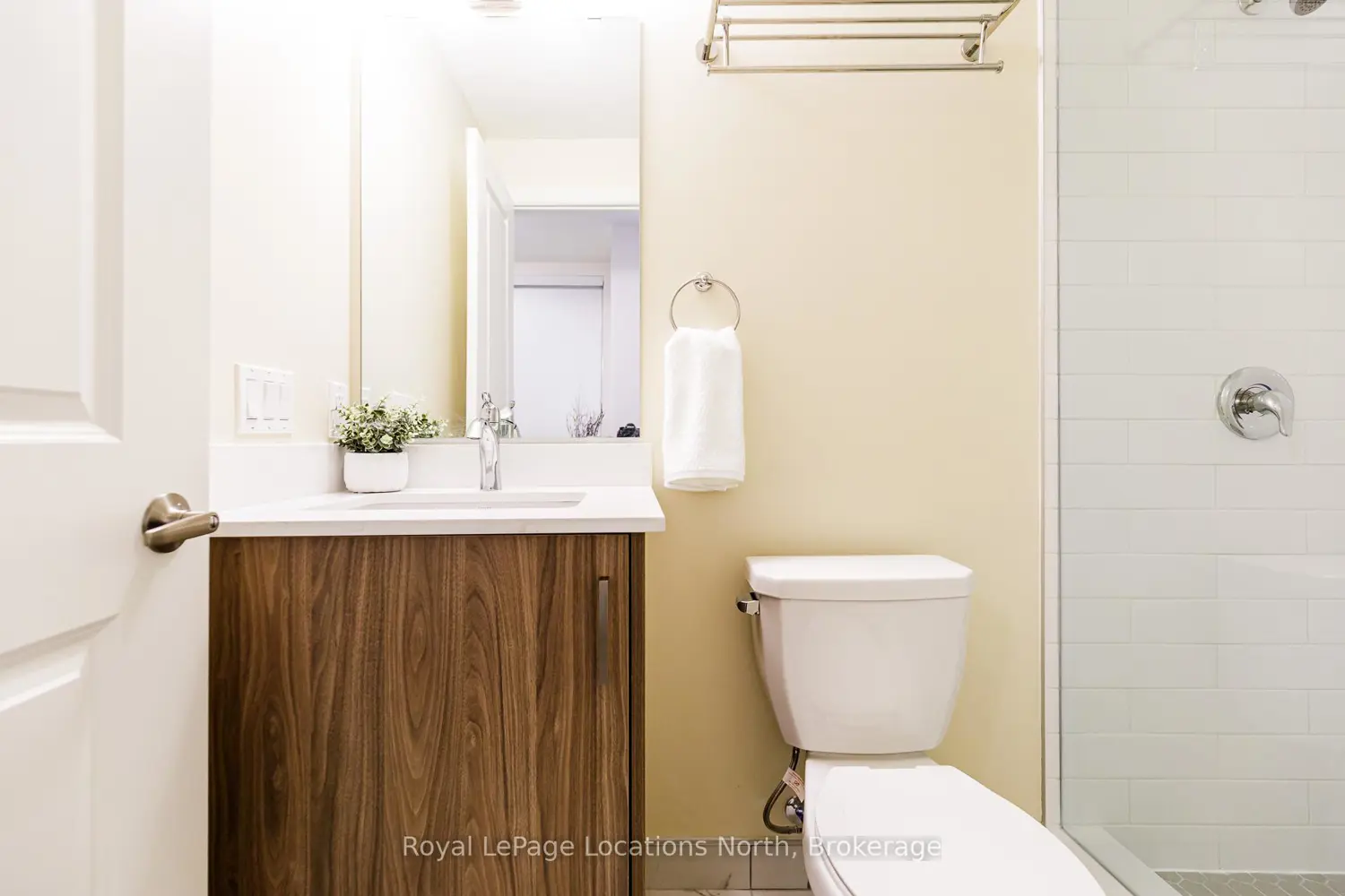 Additional image 10 of 5 Spooner Crescent 217