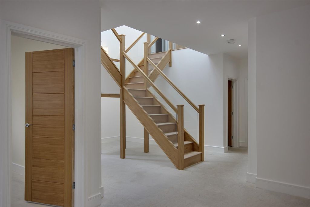 Additional image 6 of 5 bed detached house for saleSands Lane, Elloughton HU15