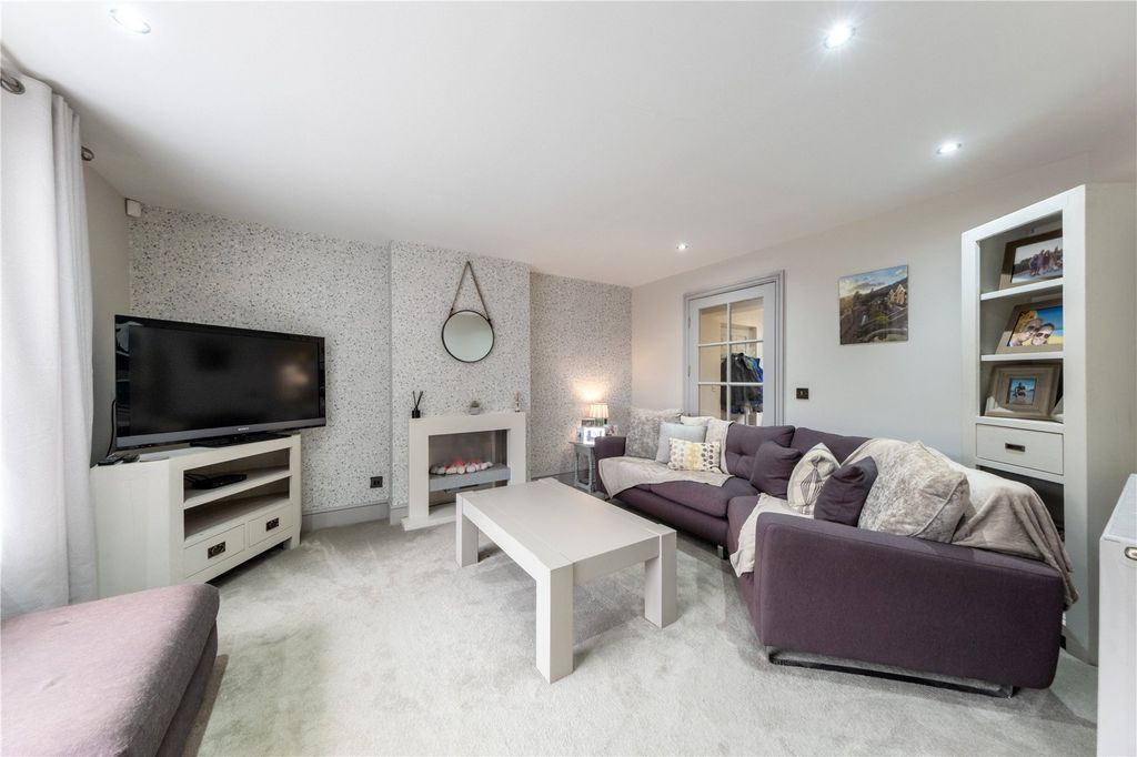 Additional image 10 of 6 bed detached house for saleHeath Green, Forest Road, Tarporley, Cheshire CW6