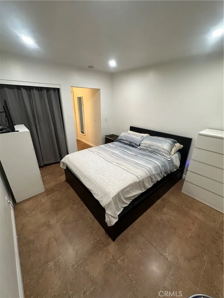 Additional image 22 of 635 N Bristol St, Santa Ana, CA 92703