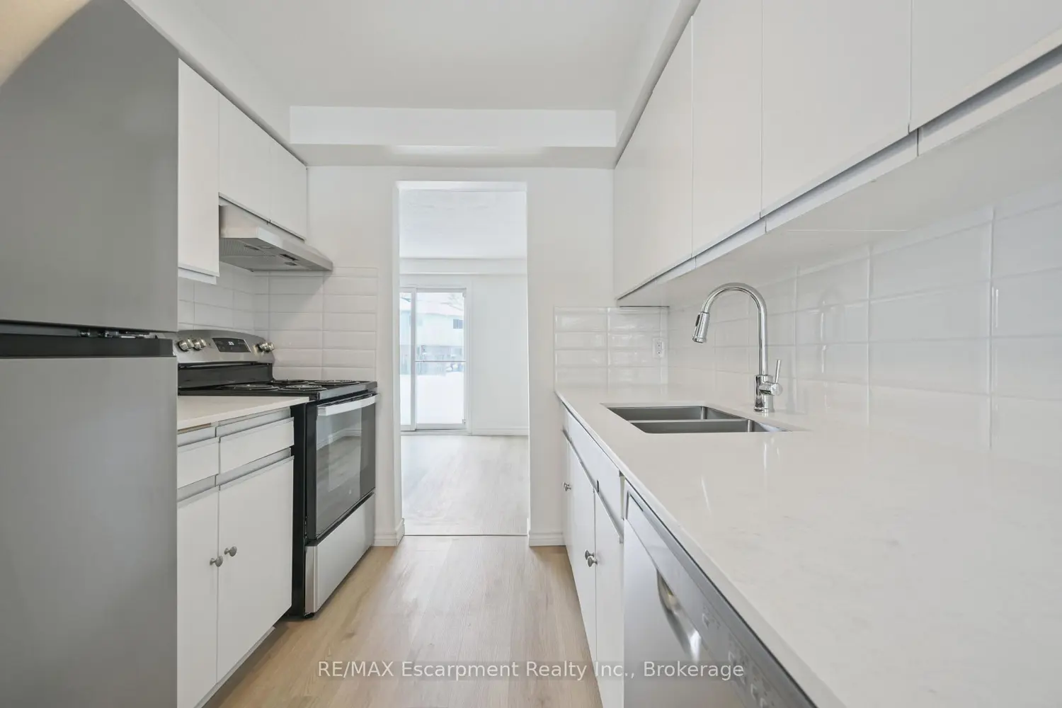 Additional image 7 of 40 Imperial Road 71