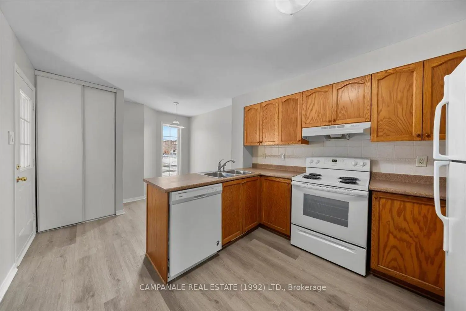 Additional image 7 of 831 Longfields Drive