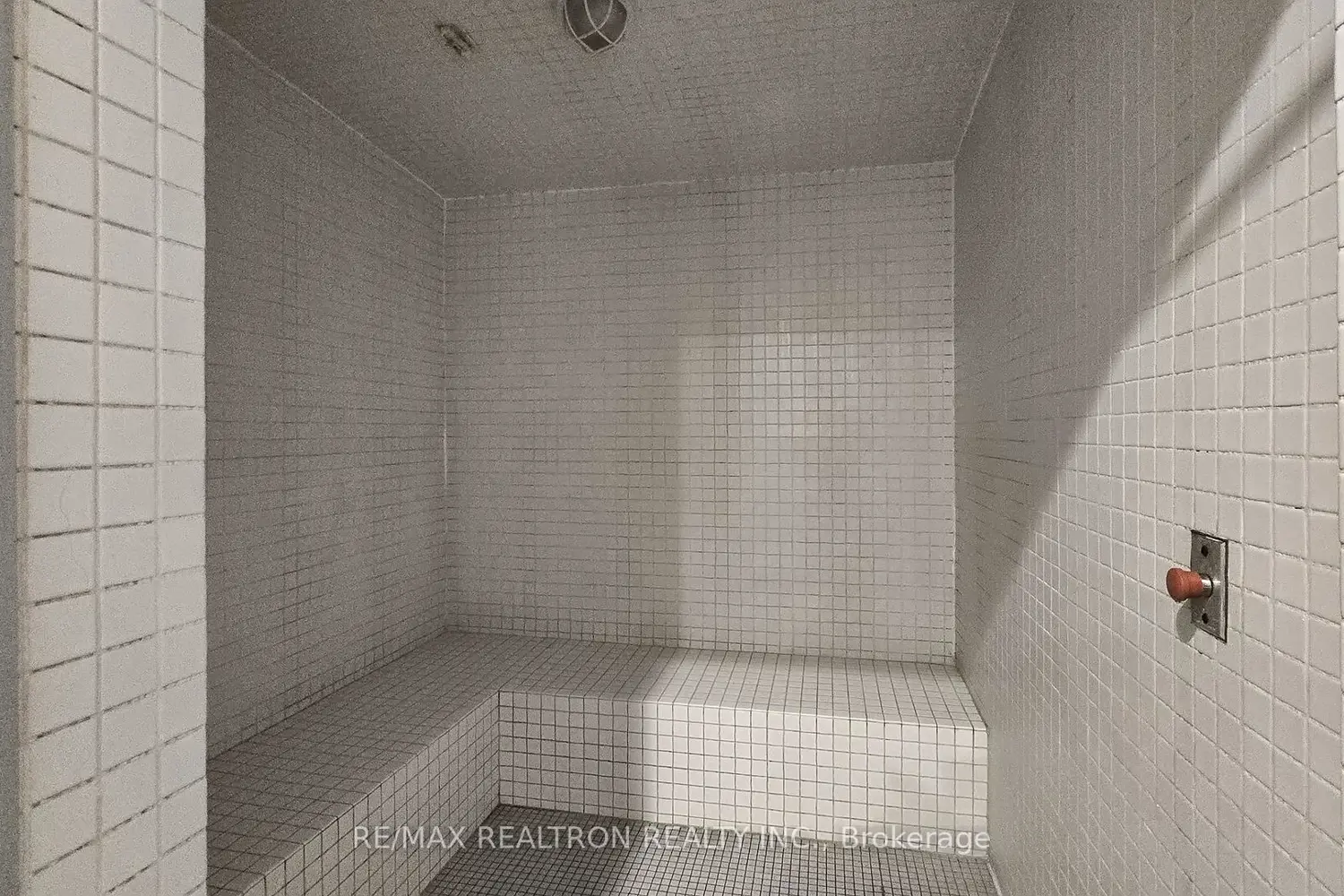 Additional image 18 of 18 Holmes Avenue 2115