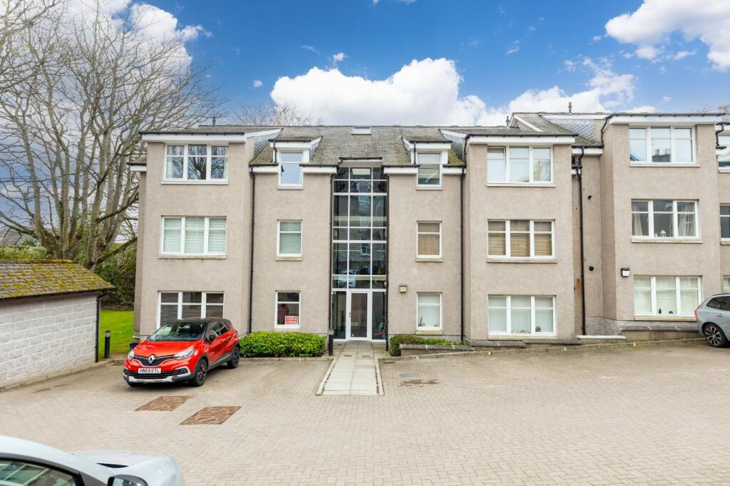 Polmuir Road, Aberdeen, AB11